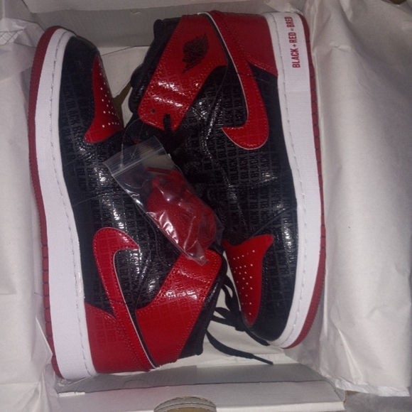 Air Jordan 1 Mid Gs